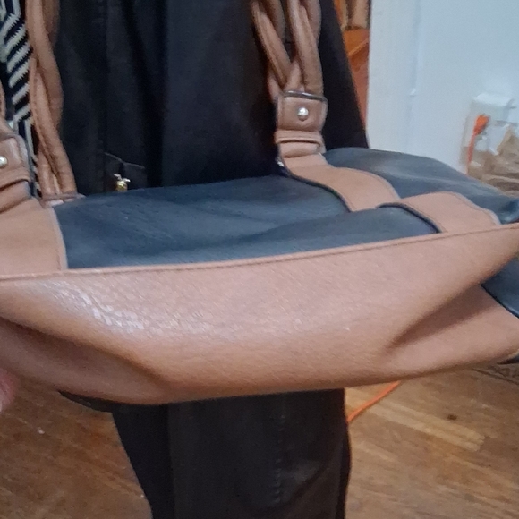 Black and Brown Women's Bag - Picture 7 of 7